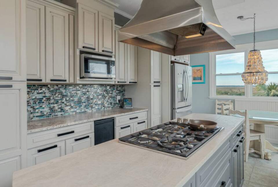 Fairwinds Oceanfront Escape - Caswell Beach, North Carolina