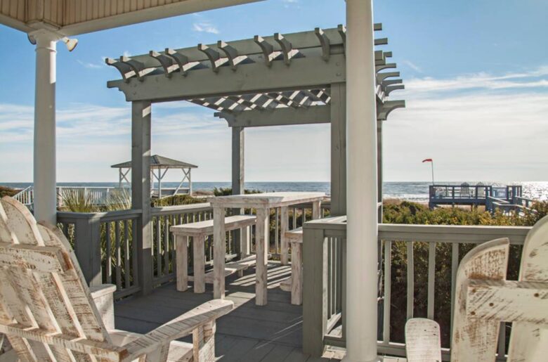 Fairwinds Oceanfront Escape - Caswell Beach, North Carolina