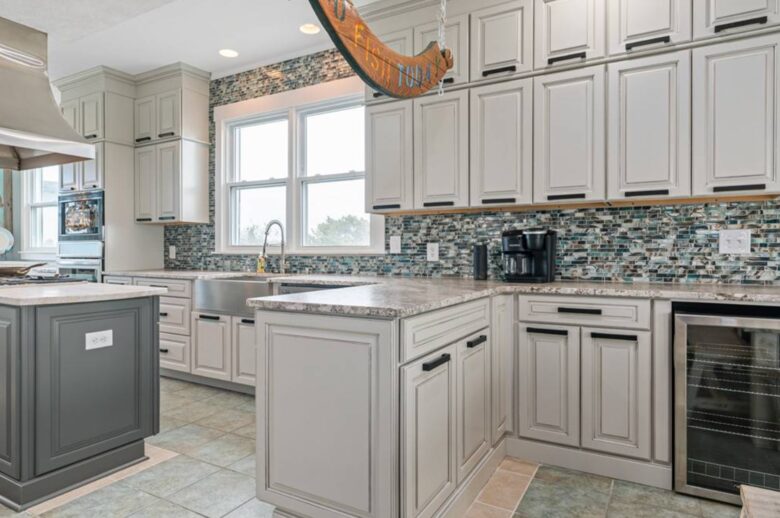 Fairwinds Oceanfront Escape - Caswell Beach, North Carolina