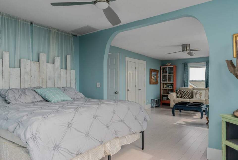 Fairwinds Oceanfront Escape - Caswell Beach, North Carolina