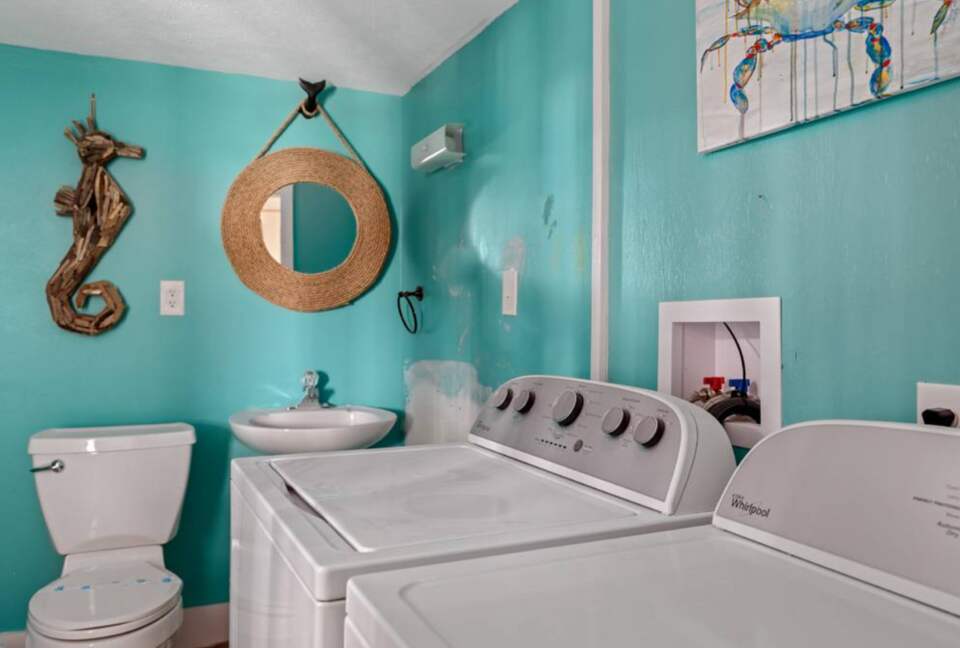 Fairwinds Oceanfront Escape - Caswell Beach, North Carolina