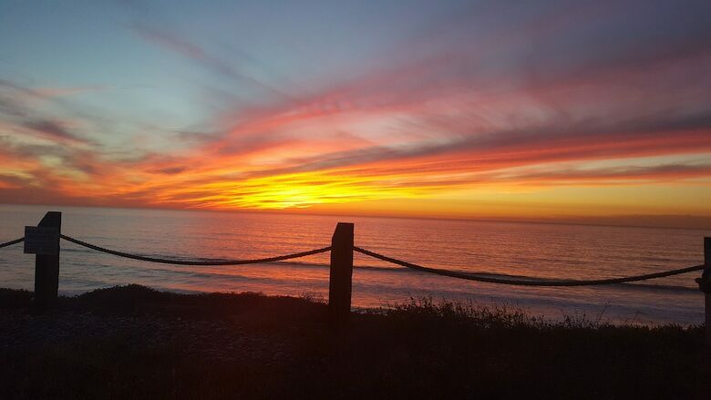Solana Beach Oceanside Escape | Enjoy the Sunsets from Your Balcony! - Solana Beach, California