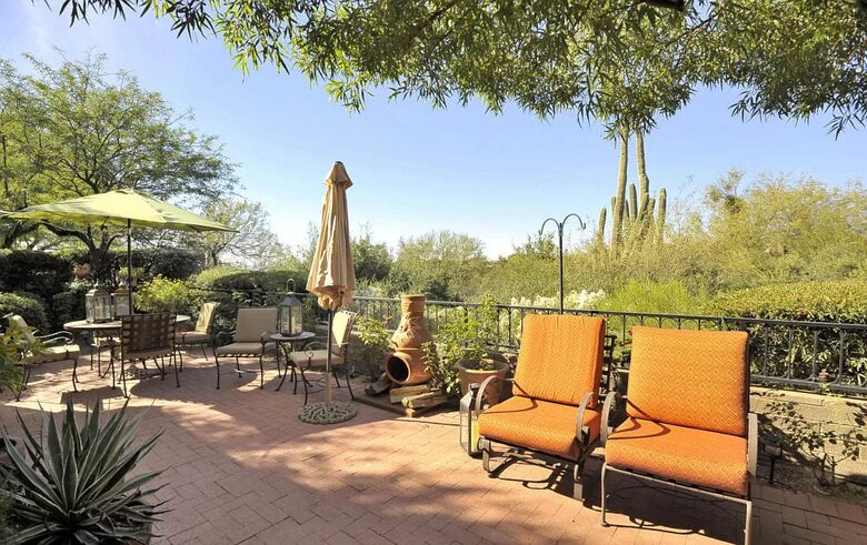 Bonita Buho - Tucson, Arizona