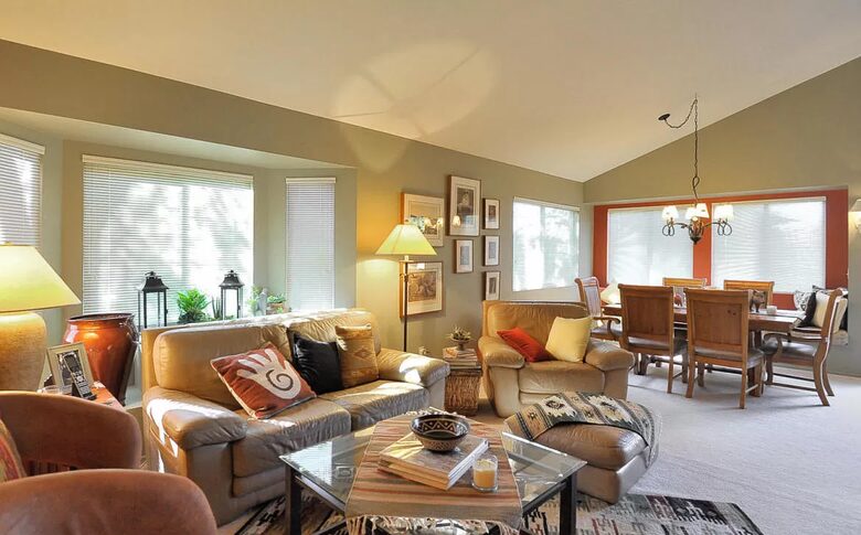 Bonita Buho - Tucson, Arizona