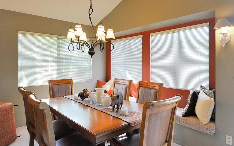 Bonita Buho - Tucson, Arizona