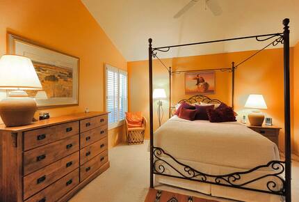 Bonita Buho - Tucson, Arizona