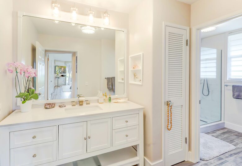 Modern Oasis By The Beach - Princeville, Hawaii