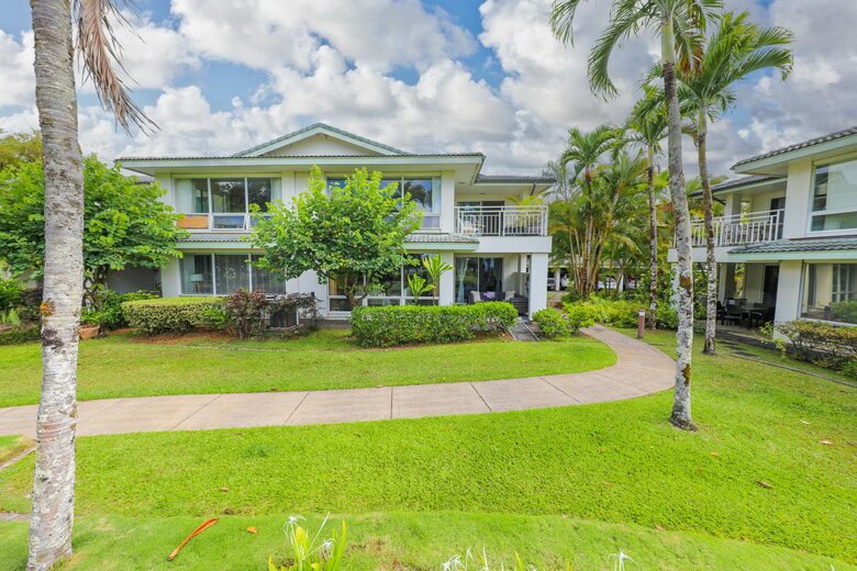 Modern Oasis By The Beach - Princeville, Hawaii
