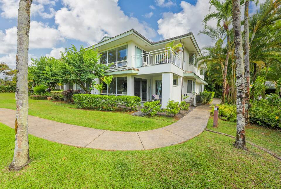 Modern Oasis By The Beach - Princeville, Hawaii