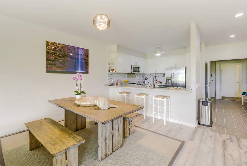 Modern Oasis By The Beach - Princeville, Hawaii