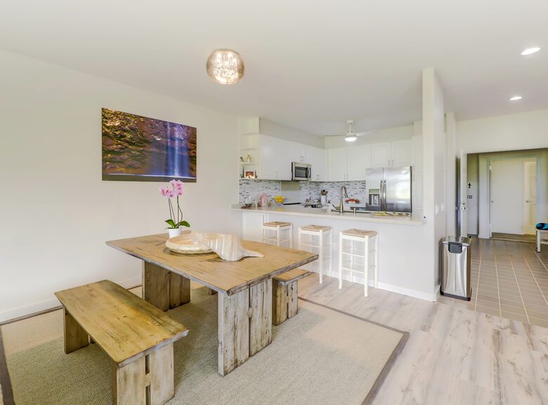 Modern Oasis By The Beach - Princeville, Hawaii