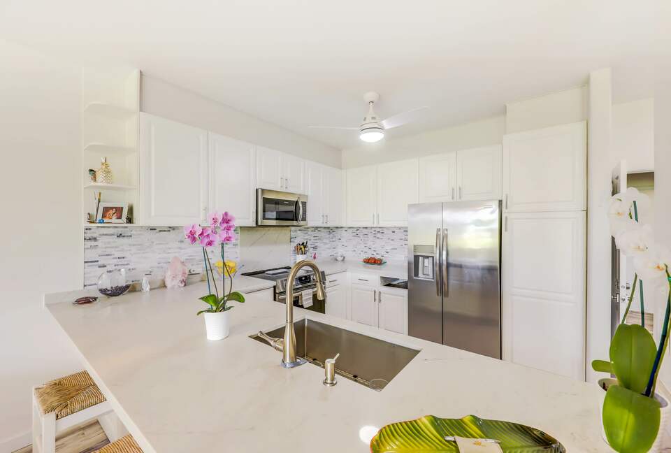 Modern Oasis By The Beach - Princeville, Hawaii