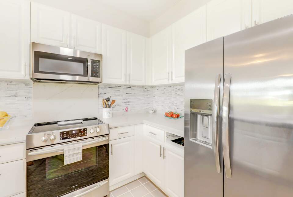 Modern Oasis By The Beach - Princeville, Hawaii