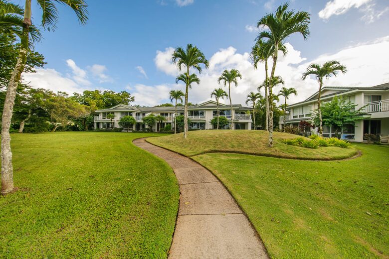 Modern Oasis By The Beach - Princeville, Hawaii