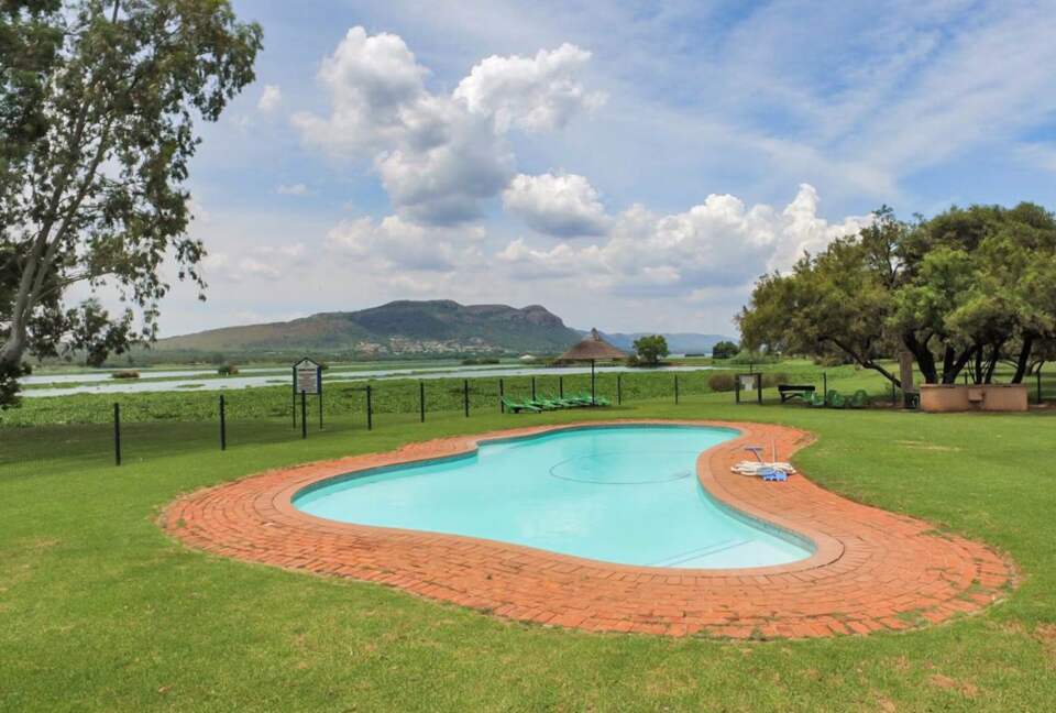 LakeLand Estate - Lakeland, South Africa