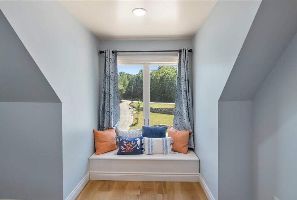 Chateau by the Bridge - Ridgedale, Missouri