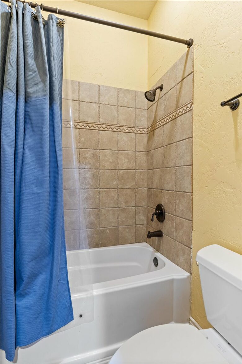 Chateau by the Bridge - Ridgedale, Missouri