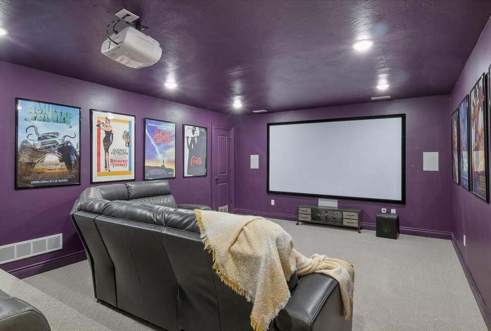 Chateau by the Bridge - Ridgedale, Missouri