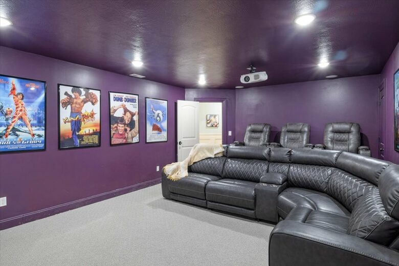 Chateau by the Bridge - Ridgedale, Missouri