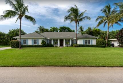 Vero Beach Villa - Steps From the Sea - Vero Beach, Florida