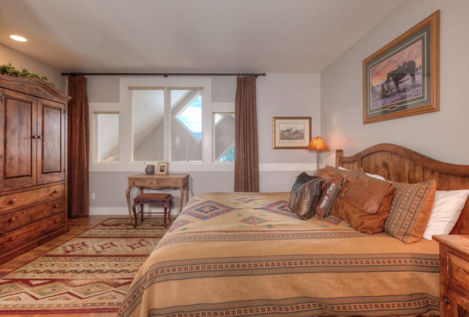 Saddle Ridge Gambler Chalet Ski-In/Ski-Out - Big Sky, Montana