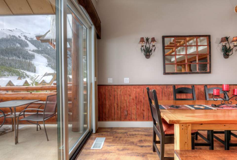 Saddle Ridge Gambler Chalet Ski-In/Ski-Out - Big Sky, Montana