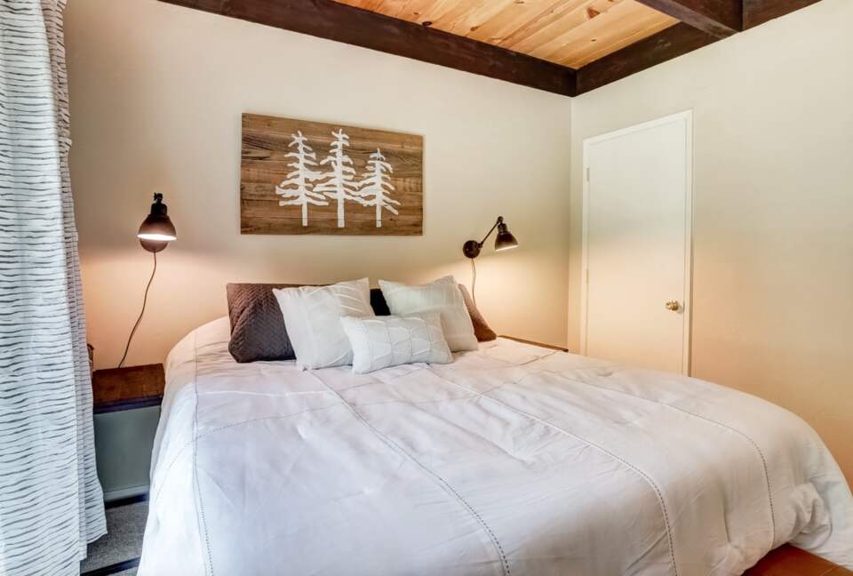 The Stout House Cabin - South Lake Tahoe, California