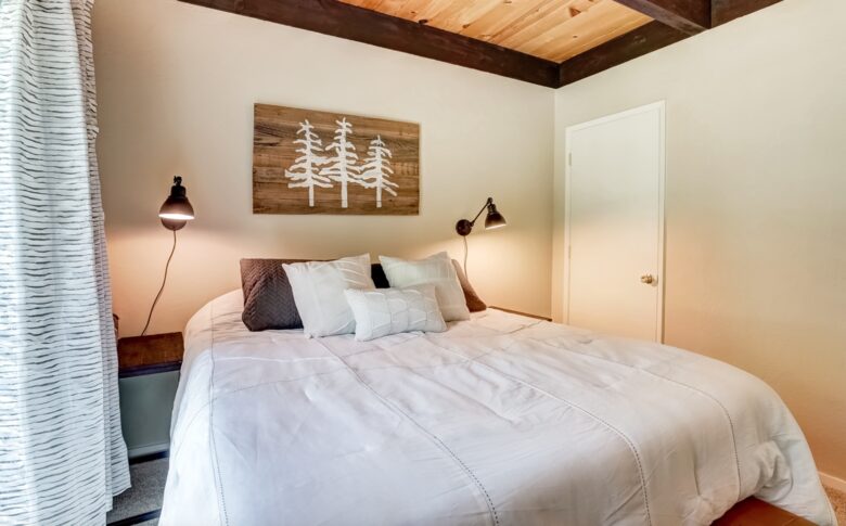 The Stout House Cabin - South Lake Tahoe, California