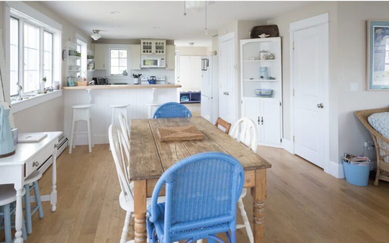 Higgins Beach Cottage with Carriage House - Scarborough, Maine