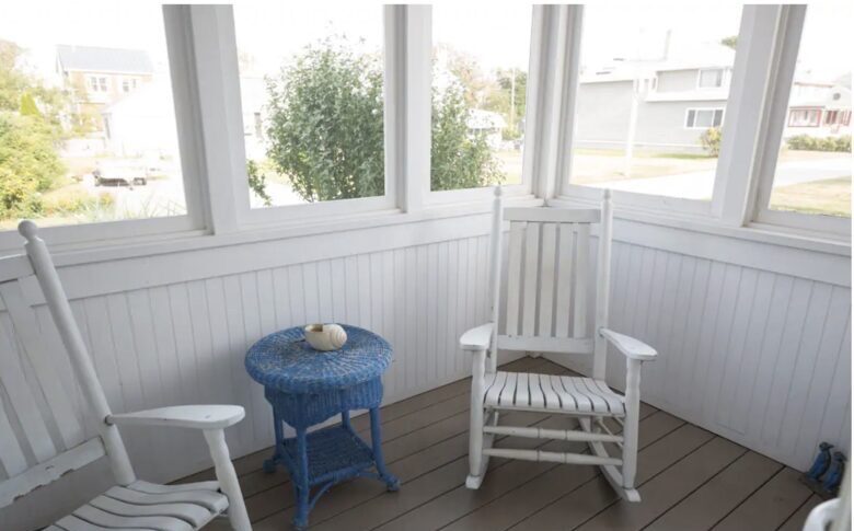Higgins Beach Cottage with Carriage House - Scarborough, Maine