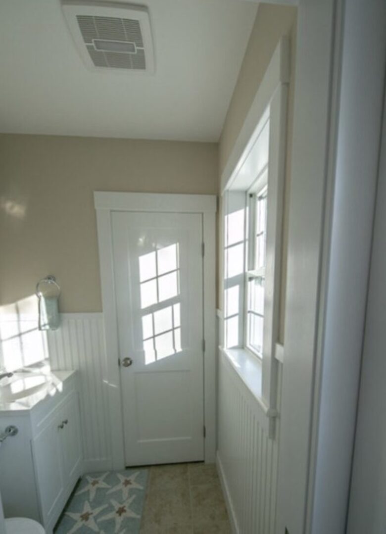 Higgins Beach Cottage with Carriage House - Scarborough, Maine