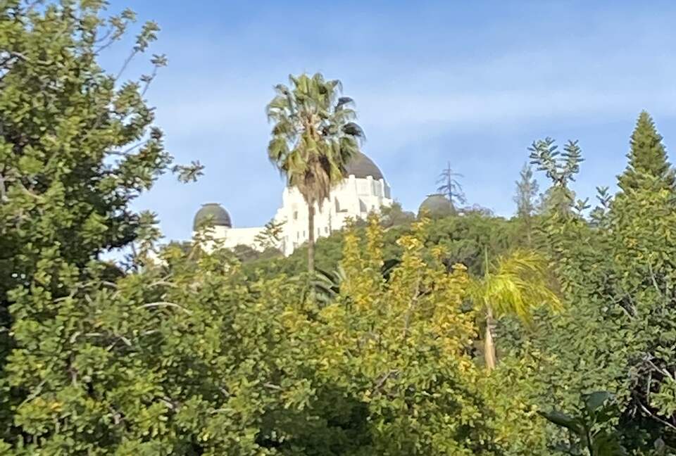 View of Griffith observatory from front lawn