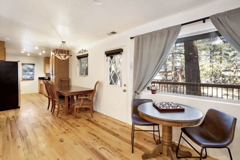 Spacious, Private Chalet with Hot Tub! - Big Bear City, California