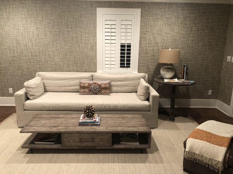 East Hampton Gem Close to Main Beaches & Vineyards - East Hampton, New York