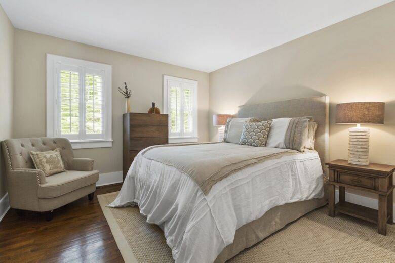 East Hampton Gem Close to Main Beaches & Vineyards - East Hampton, New York