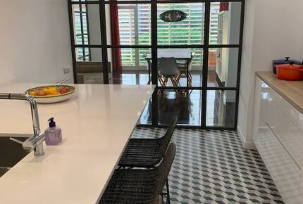 Amazing 6th floor flat with views to Tibidabo and garden - Barcelona, Spain