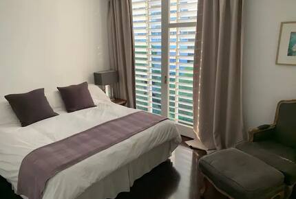 Amazing 6th floor flat with views to Tibidabo and garden - Barcelona, Spain