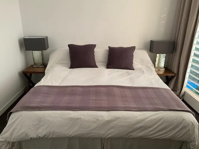 Amazing 6th floor flat with views to Tibidabo and garden - Barcelona, Spain