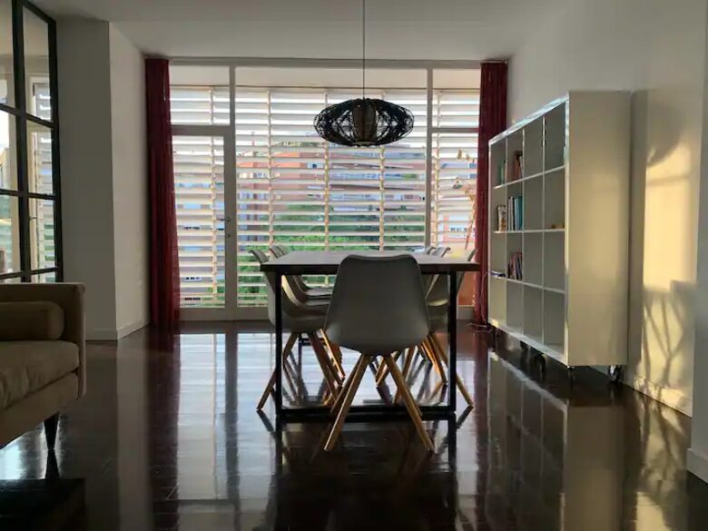 Amazing 6th floor flat with views to Tibidabo and garden - Barcelona, Spain