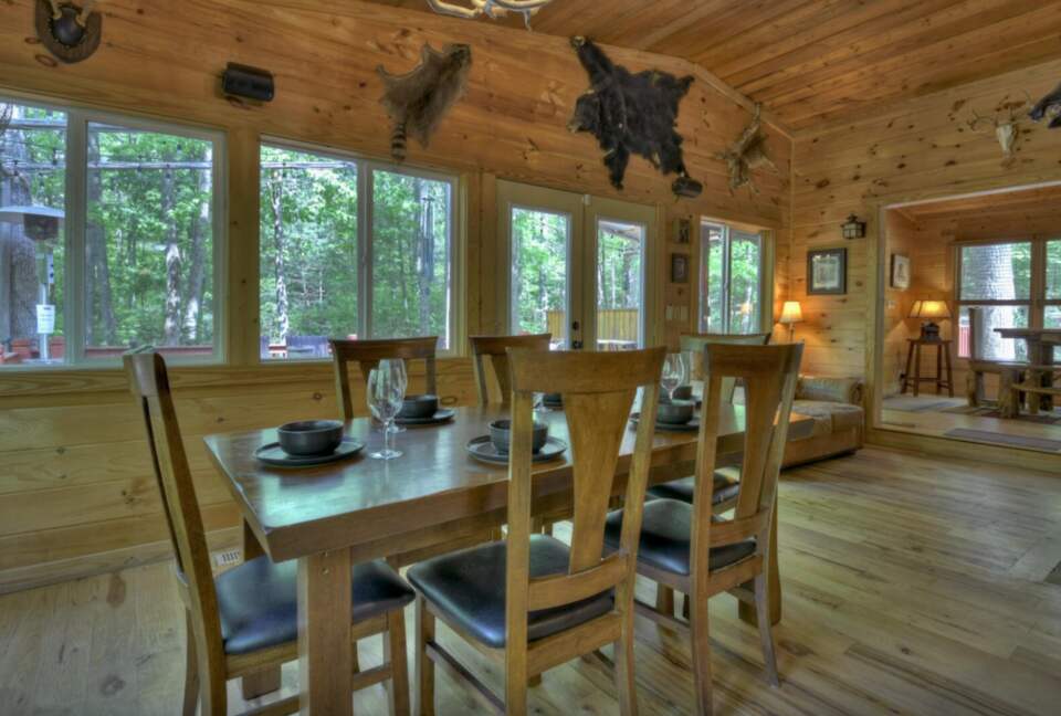 "A River Runs Through It" Chic Georgia Cabin - Cherry Log, Georgia