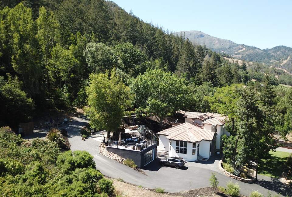 Idyllic Napa Valley Retreat - Calistoga, California