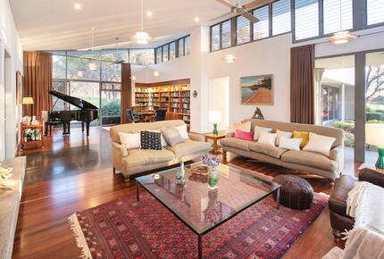 Architectural country home in coastal vineyard region - Wilyabrup, Australia