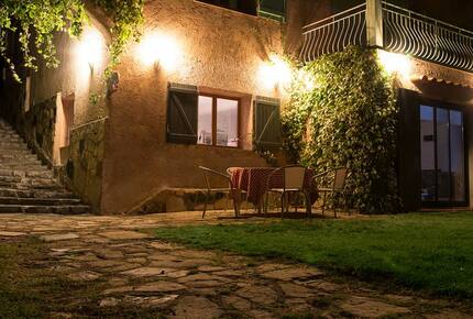 Beautiful French Farmhouse in Provence - Aups, France