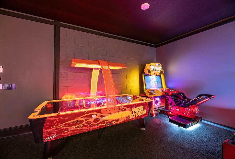 Golden Bear Oasis - Reunion, Florida