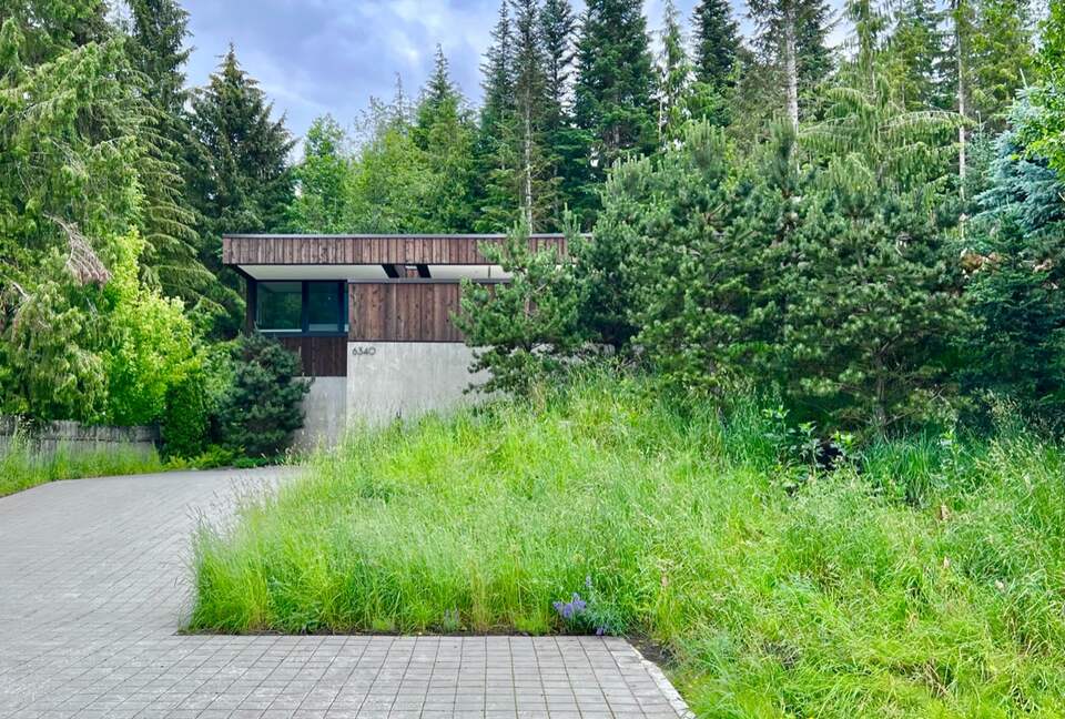 Whistler Modern Masterpiece - Whistler, Canada