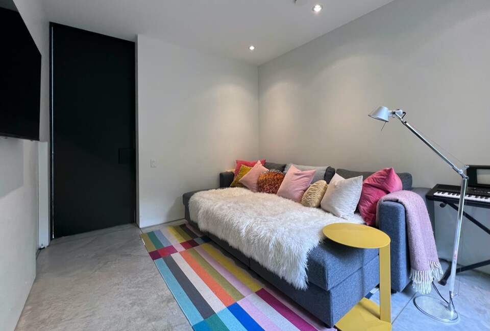 Whistler Modern Masterpiece - Whistler, Canada