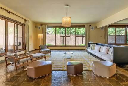 Cocokinondo | Modern Galu Beach Retreat - Diani Beach, Kenya