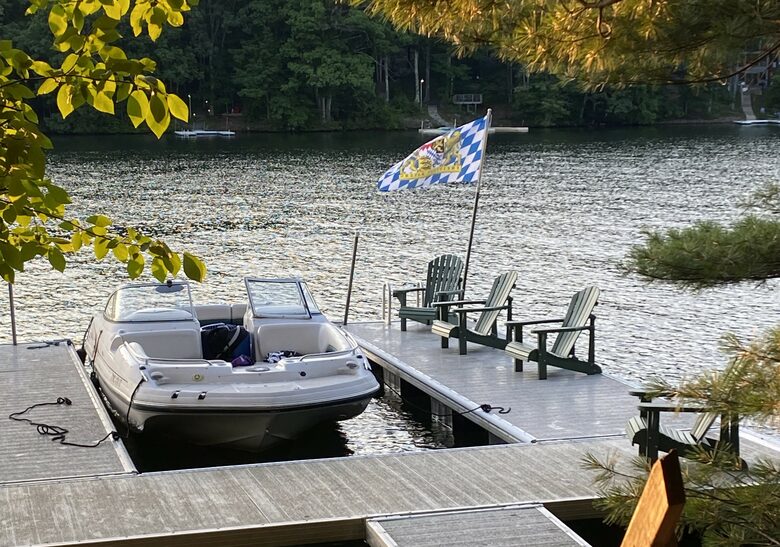 Luxury Log Home at 4 season Wisp Resort (ski-in/ski-out with Deep Creek Lake views; includes also private dock access) - McHenry, Maryland