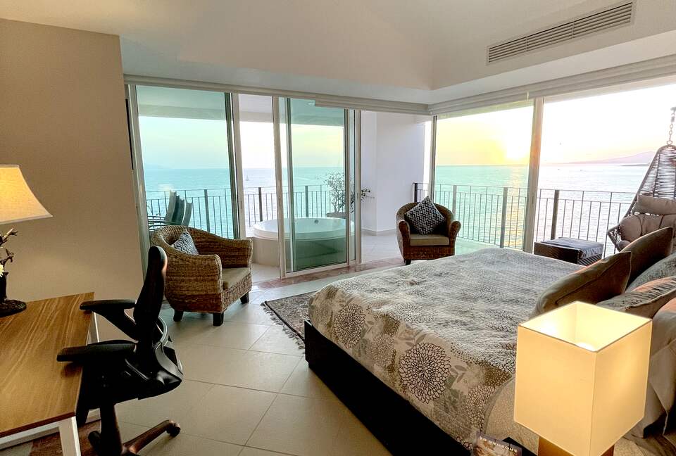 Spectacular Beach Villa In Grand Venetian - Puerto Vallarta, Mexico