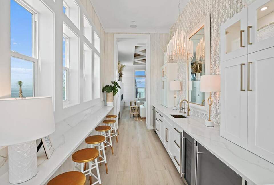 Makin' Memories Stunning Oceanfront Getaway - Port St. Joe, Florida